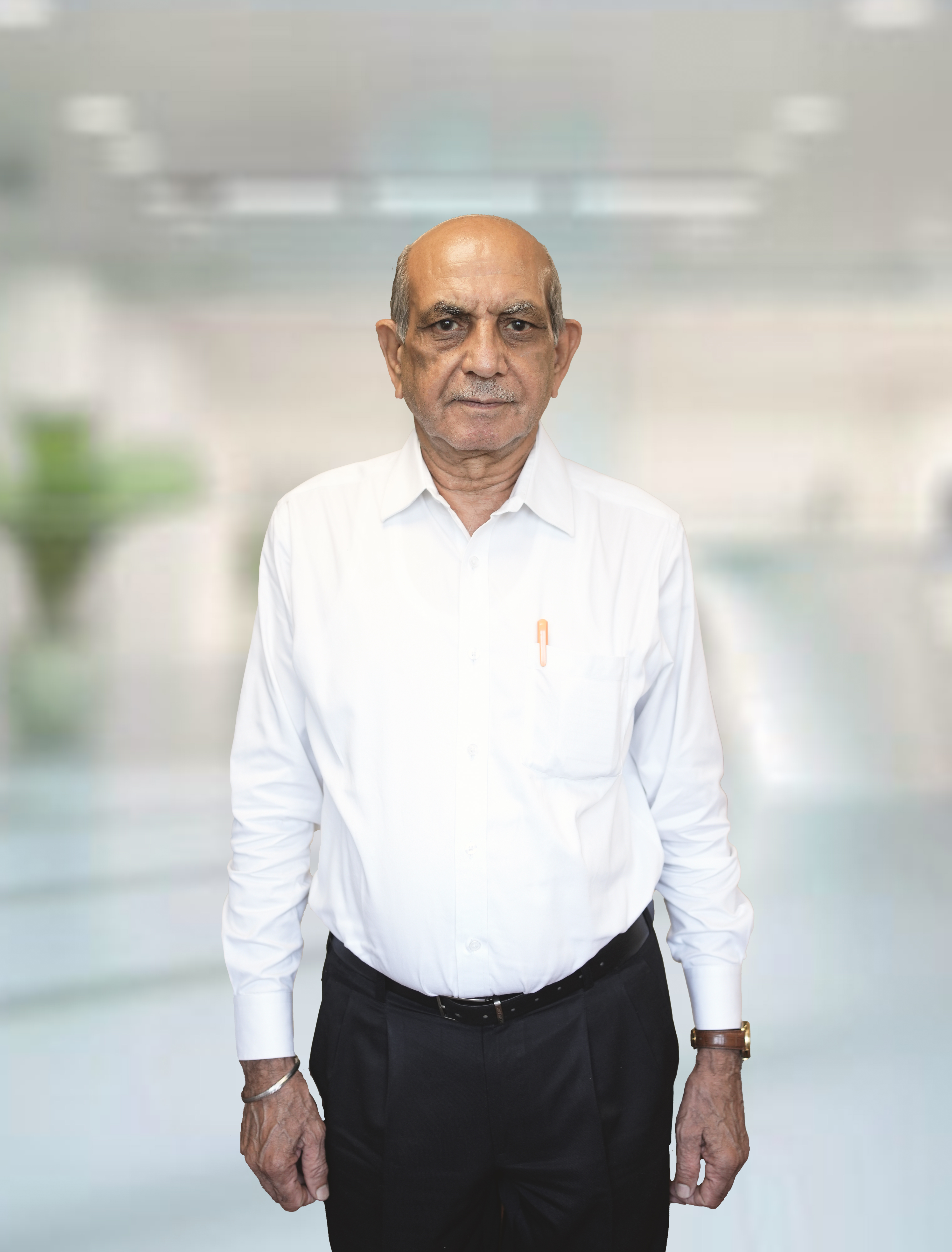 Mr. Harish Ahuja